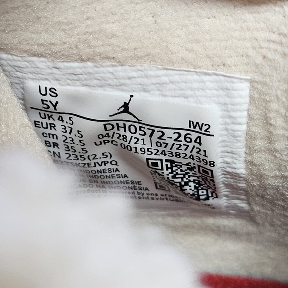 Sz 5y  wild things retro 4s DH0572 264 - Picture 10 of 11